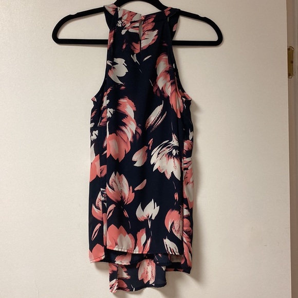 Small Navy Haltertop with Pink and White Floral Design - Picture 5 of 5